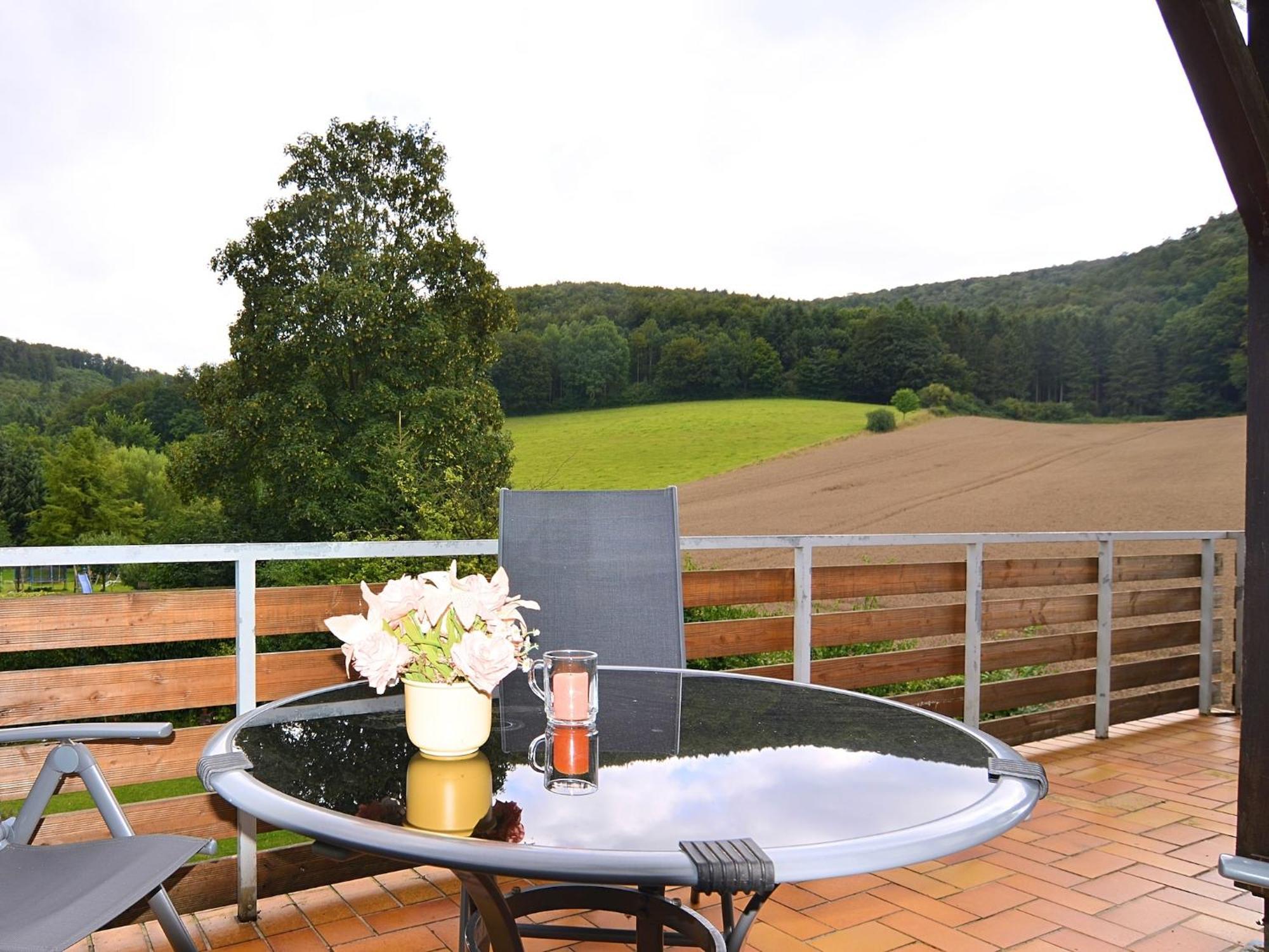 Spacious Apartment In Weser Uplands With Garden Bad Pyrmont Luaran gambar